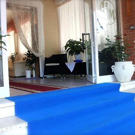 Hotel Manuela Cinquale Ngoại thất bức ảnh
