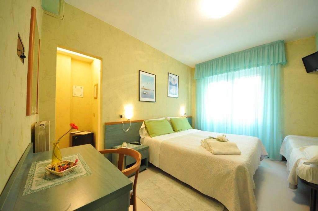 Hotel Manuela Cinquale Ngoại thất bức ảnh
